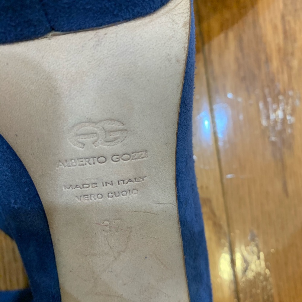 Alberto Gozzi Pumps - Picture 7 of 7